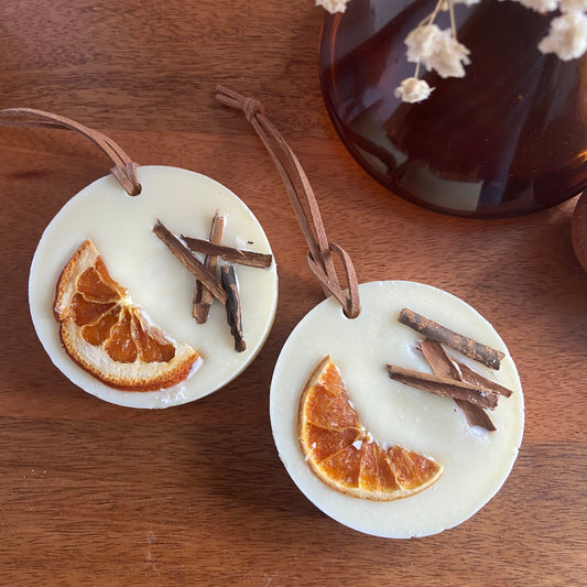 Winter Spice Hanging Air Fresheners x2-Snapbars-Willow & Wick-Willow & Wick